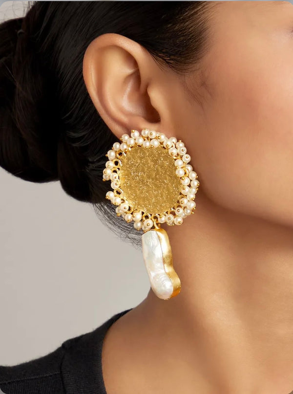 Gold Coin with Pearls Earrings BSJ-44